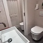 Stylish In The Center Of Apartman